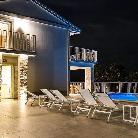 Carmen * أوباتيا