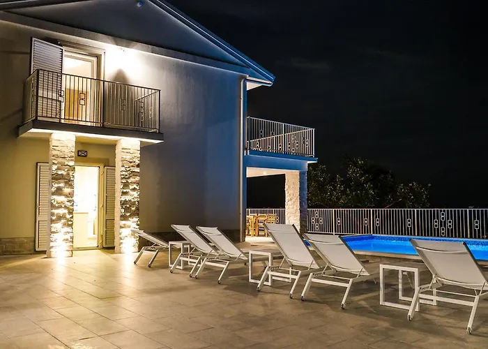 Carmen * 奥帕提亚